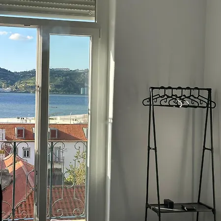 Belem With Tagus River View Appartement Lisboa